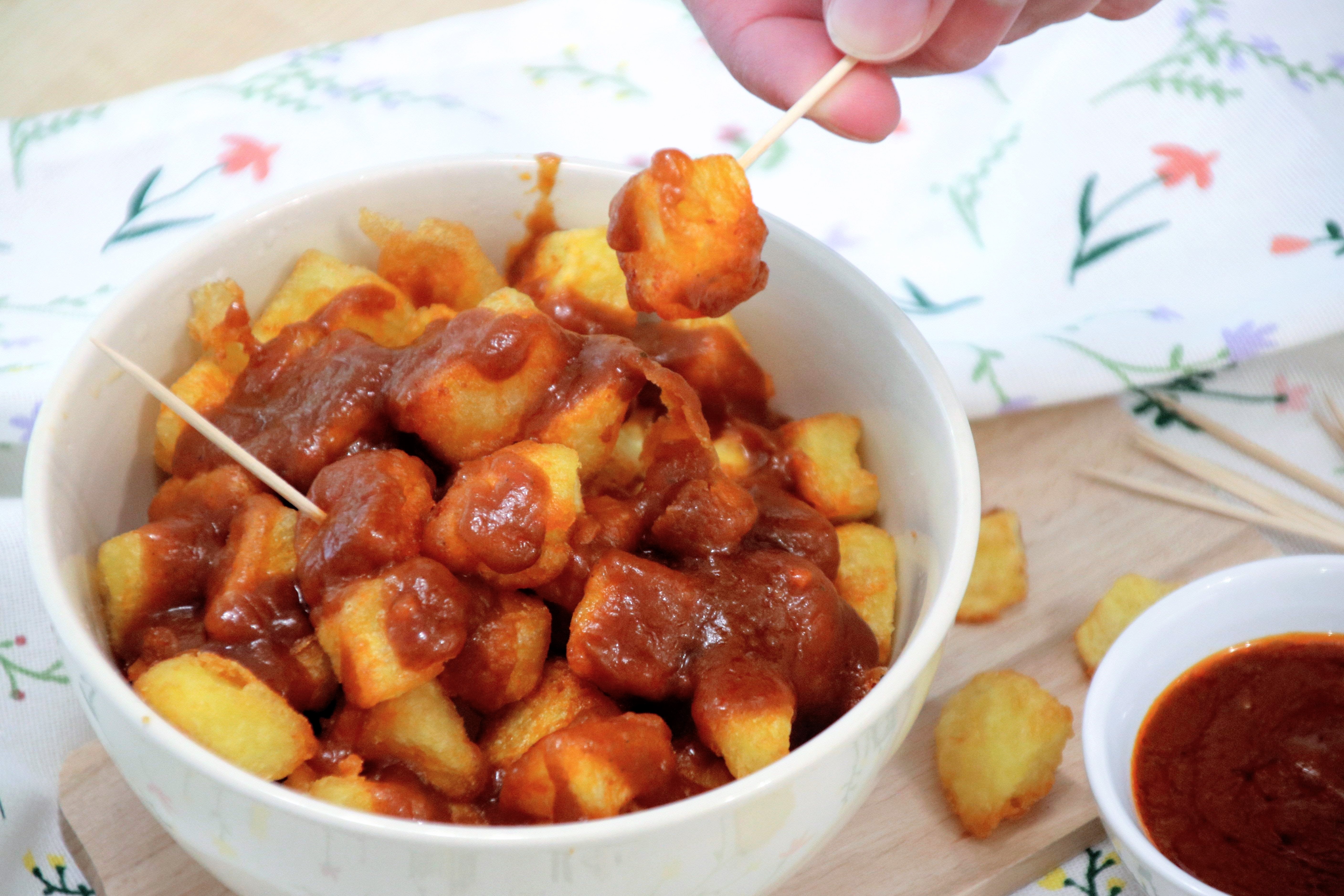 Patatas bravas